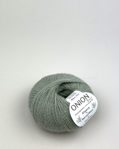 Alpaca+Merino Wool+Nettles  Pastel green